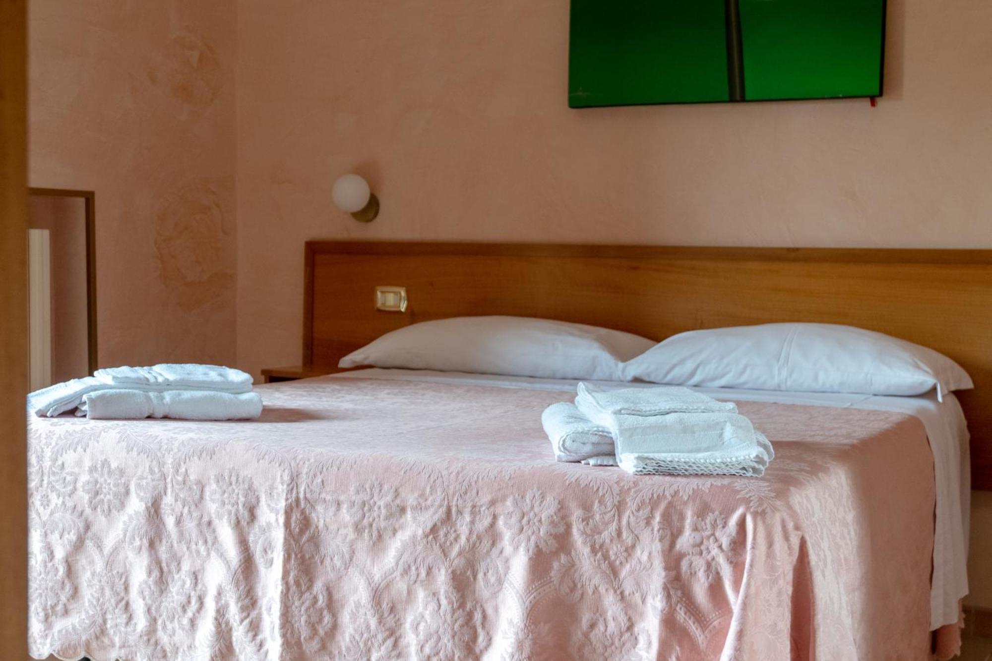 I Lecci Guesthouse San Felice Circeo Zewnętrze zdjęcie